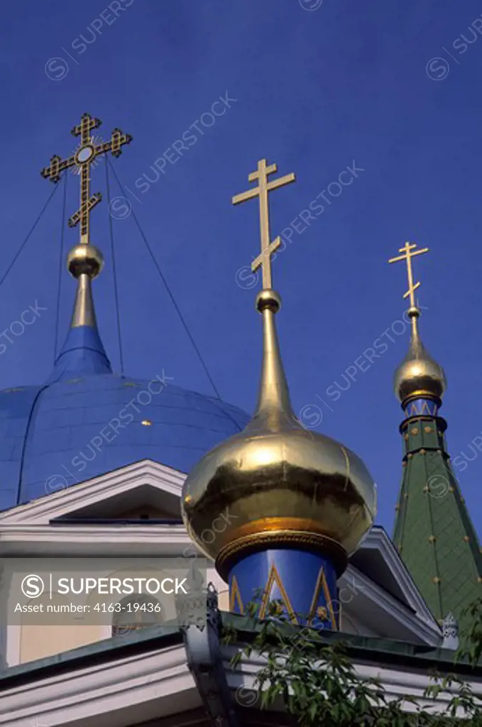 RUSSIA, SIBERIA, NOVOSIBIRSK, DESCENCION CHURCH, ONION DOMES