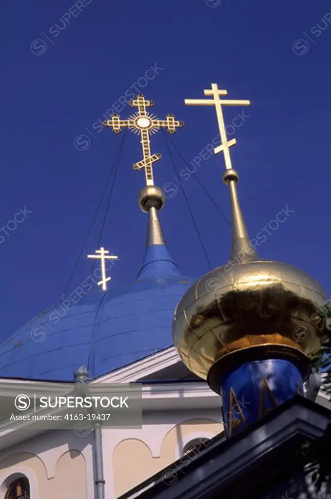 RUSSIA, SIBERIA, NOVOSIBIRSK, DESCENCION CHURCH, ONION DOMES