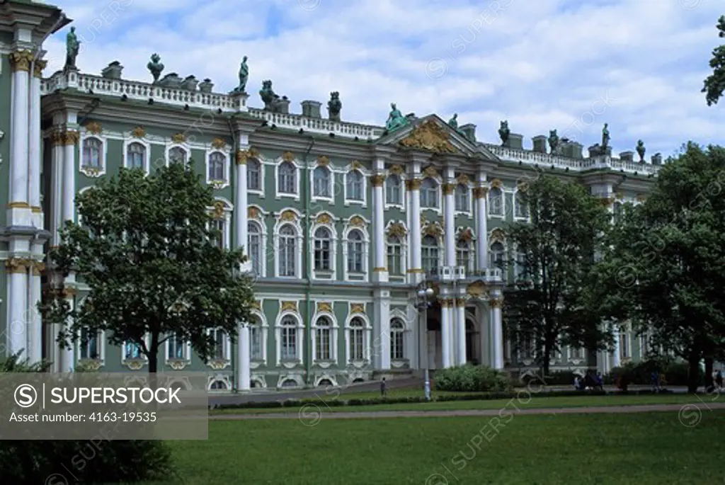 RUSSIA, ST. PETERSBURG, HERMITAGE, WINTER PALACE