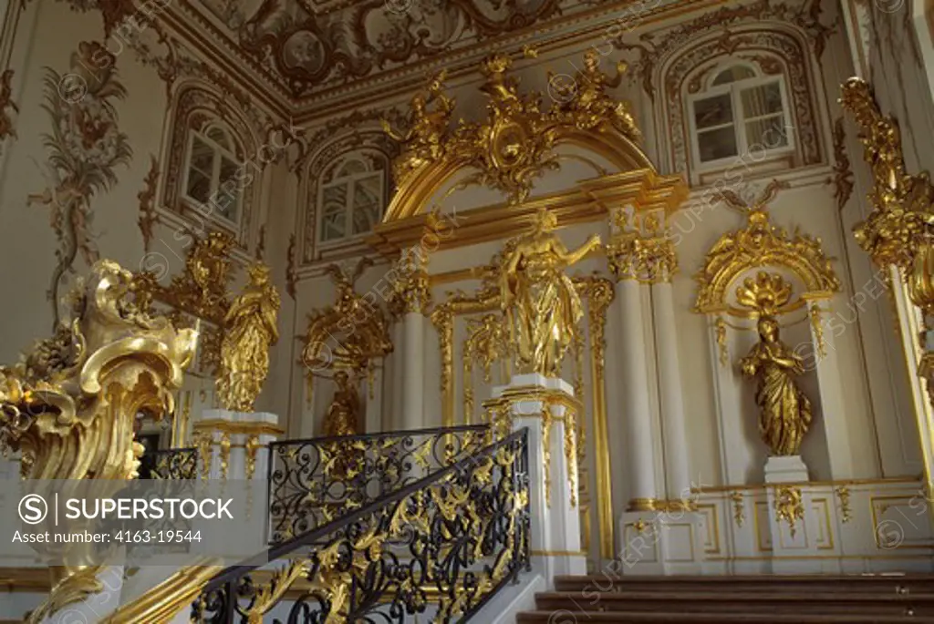 RUSSIA,NEAR ST. PETERSBURG PETRODVORETS, GRAND PALACE, INTERIOR, STAIRCASE