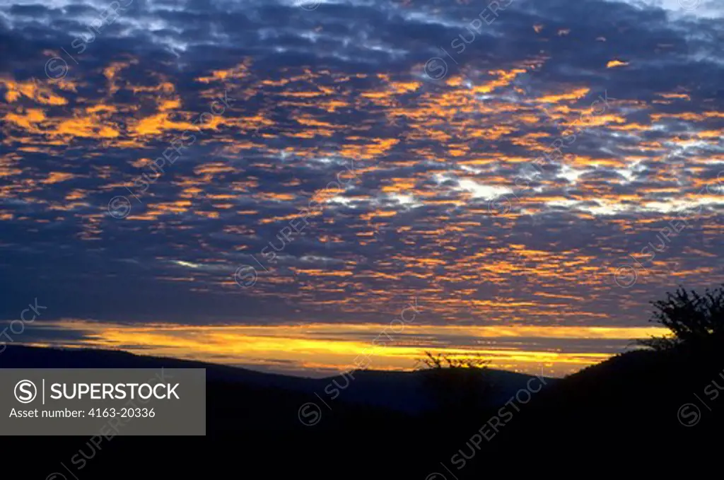 Tanzania, Serengeti, Sunrise