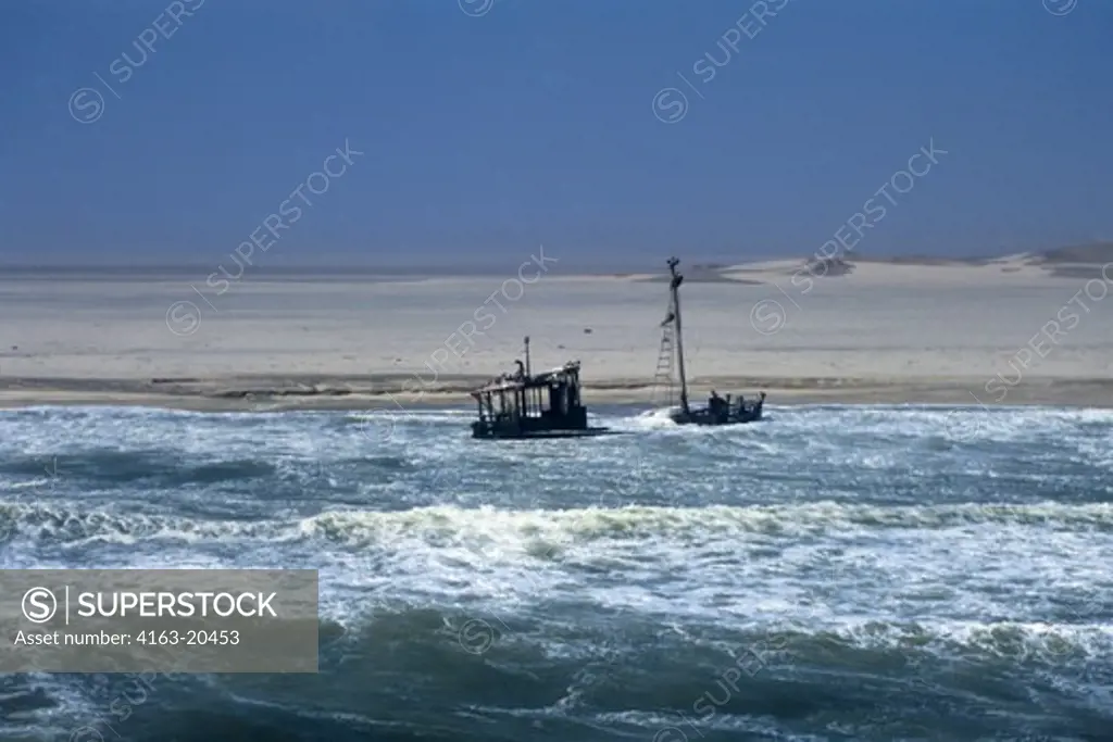 Namibia, Skeleton Coast National Park, View Of Shipwreck