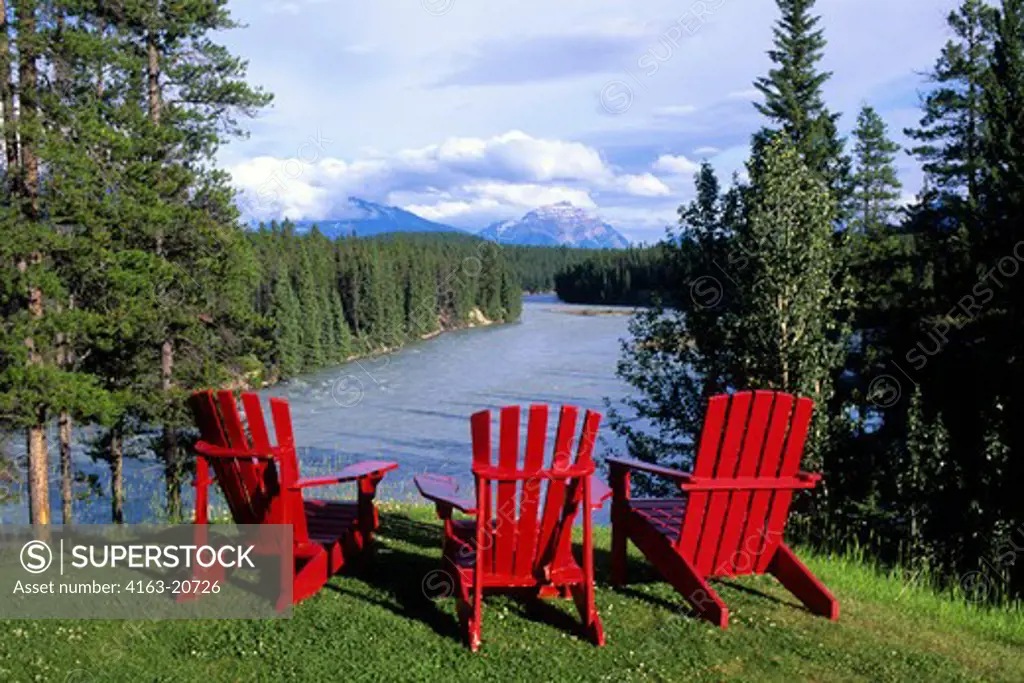 Canada, Alberta, Jasper National Park, Red Chairs, Athabasca River
