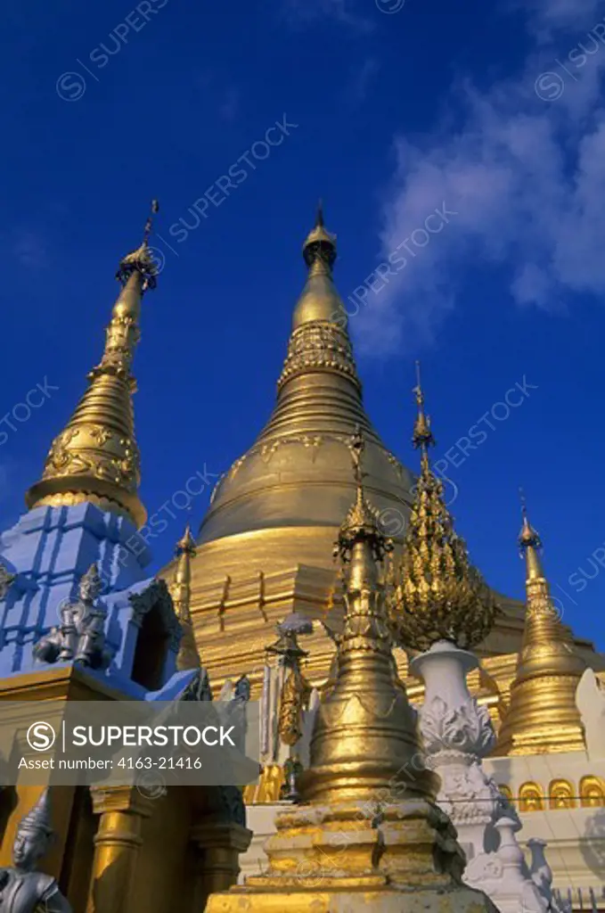 Evening light on the golden stupas of the Shwedagon Pagoda in Yangon (Rangoon), Myanmar (Burma)