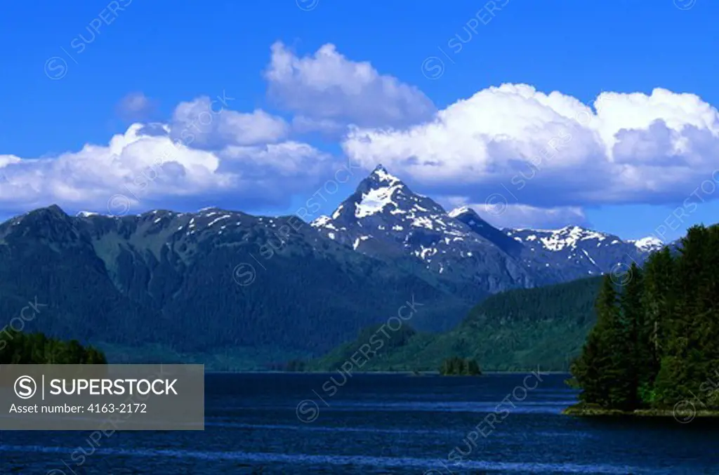 USA,ALASKA,INSIDE PASSAGE, NEAR SITKA, VIEW OF MT. ANNAHOOTZ