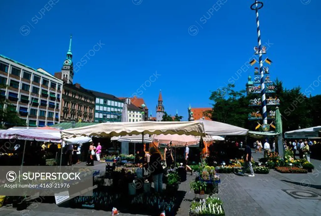 Germany, Bavaria, Munich, Viktualienmarkt, Daily Market, Maypole