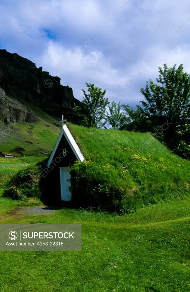 Iceland, South Coast, 17Th Century Farmstead At Nupsstadur, Sod Chapel