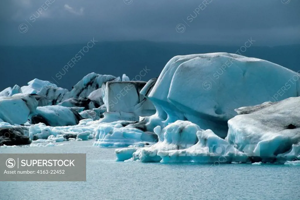 Iceland, South Coast, Vatnajokull, Glacier Lagoon With Icebergs