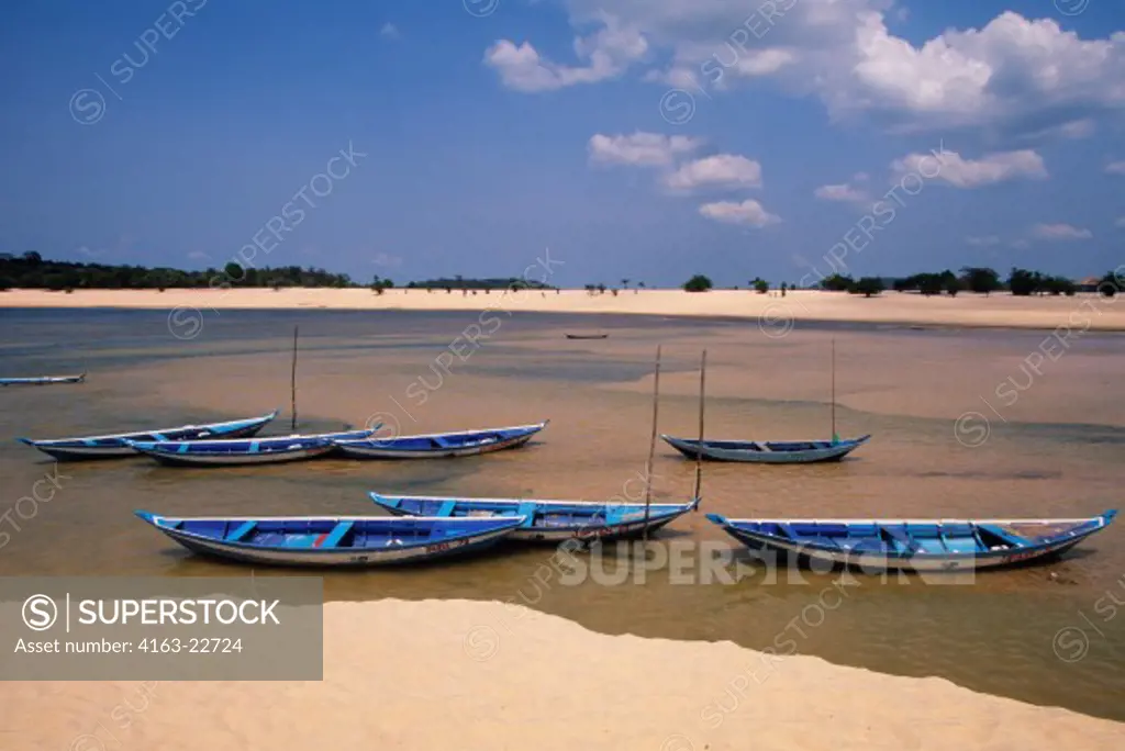 Brazil, Amazon River, Rio Tapajos, Alter Do Chao, Canoes Anchored At White Sand Beach