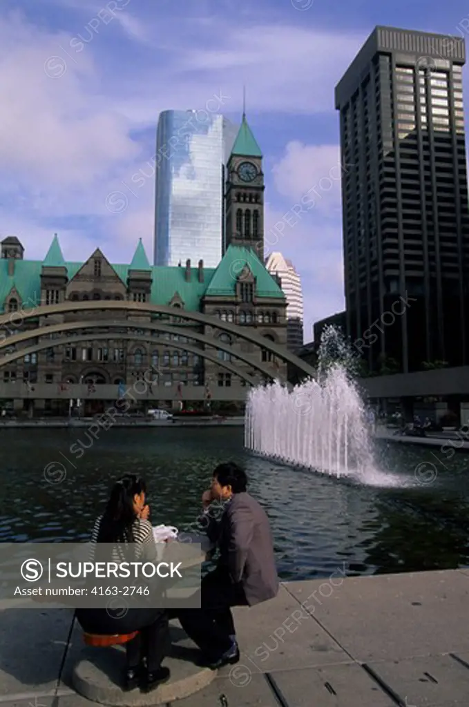 CANADA, ONTARIO, TORONTO, VIEW OF OLD CITY HALL, ASIAN PEOPLE IN FOREGROUND