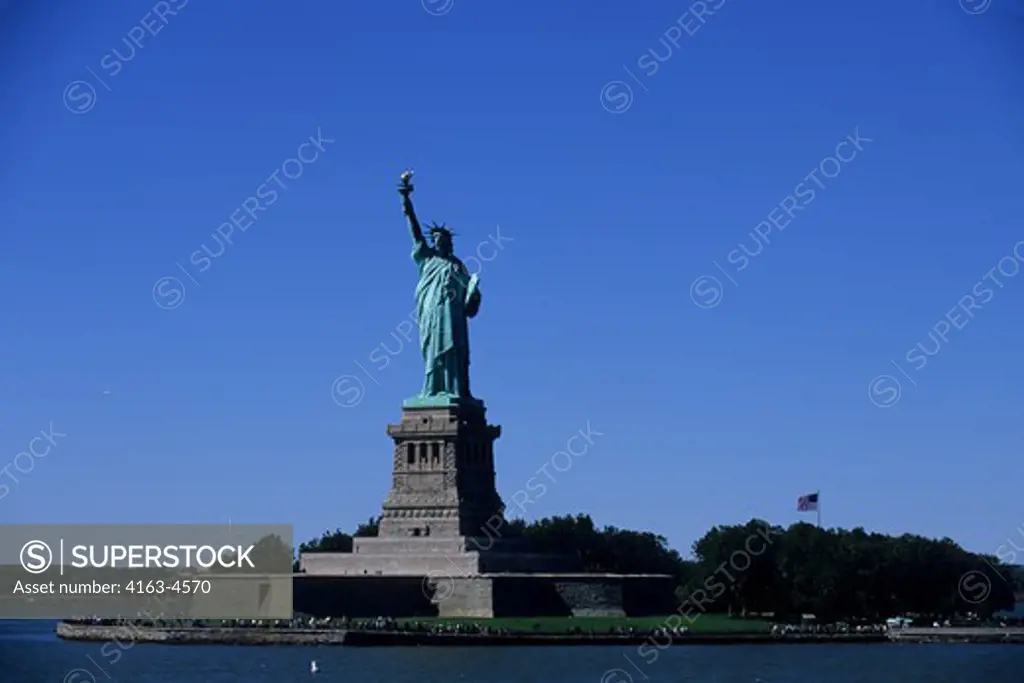 USA, NEW YORK, STATUE OF LIBERTY