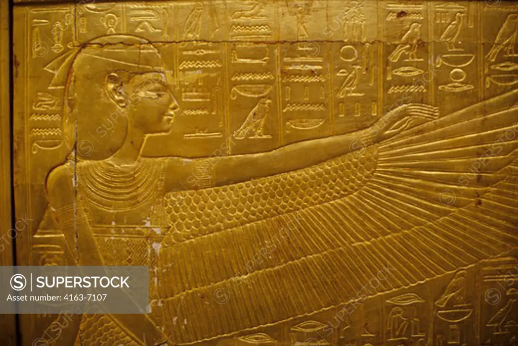 EGYPT, CAIRO, EGYPTIAN MUSEUM OF ANTIQUITIES, TUTANKHAMUN, SHRINE, GODDESS ISIS