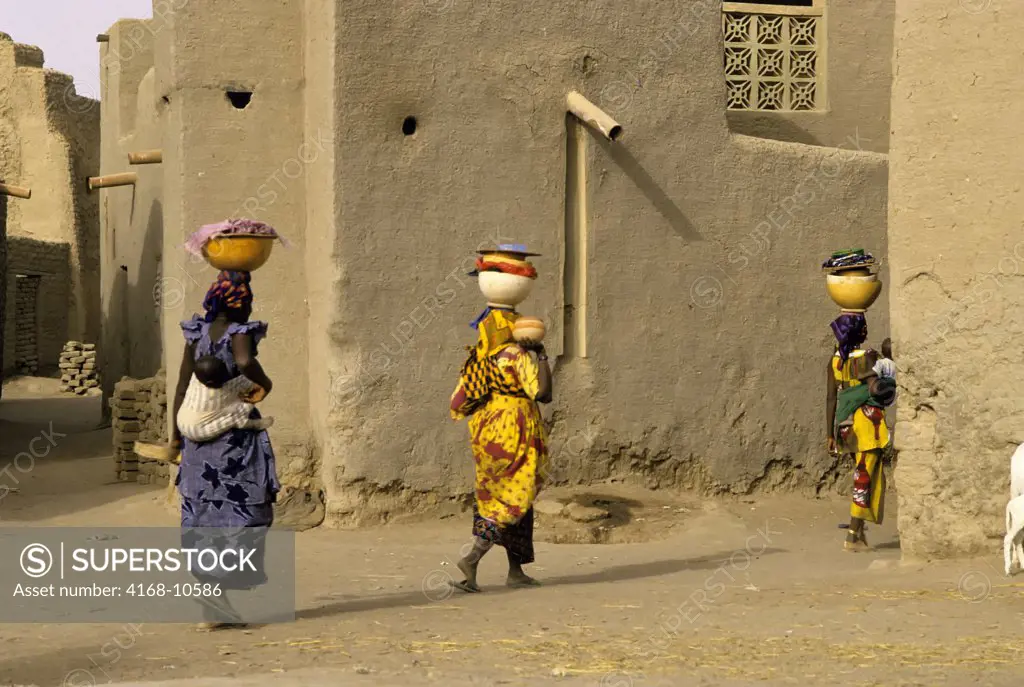 Mali, Djenne, Street Scene With Local Women