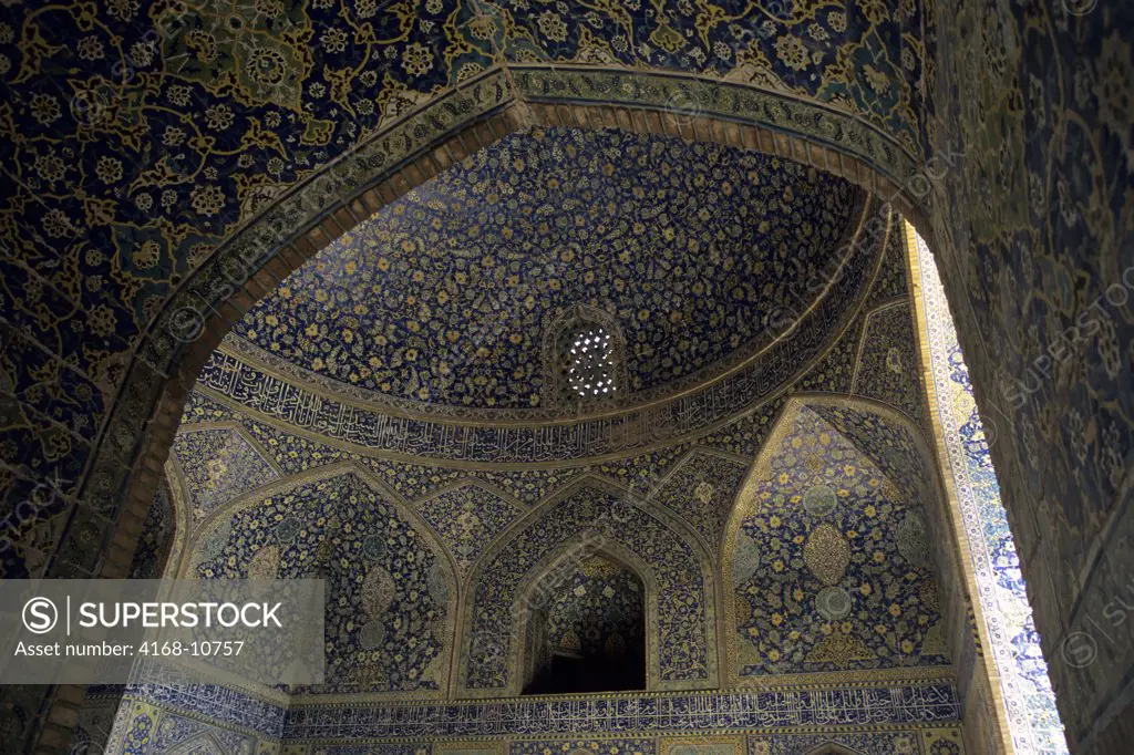 Iran, Esfahan, Eman Khomeni Square, Imam (Masjed-E Emam) Mosque, Interior