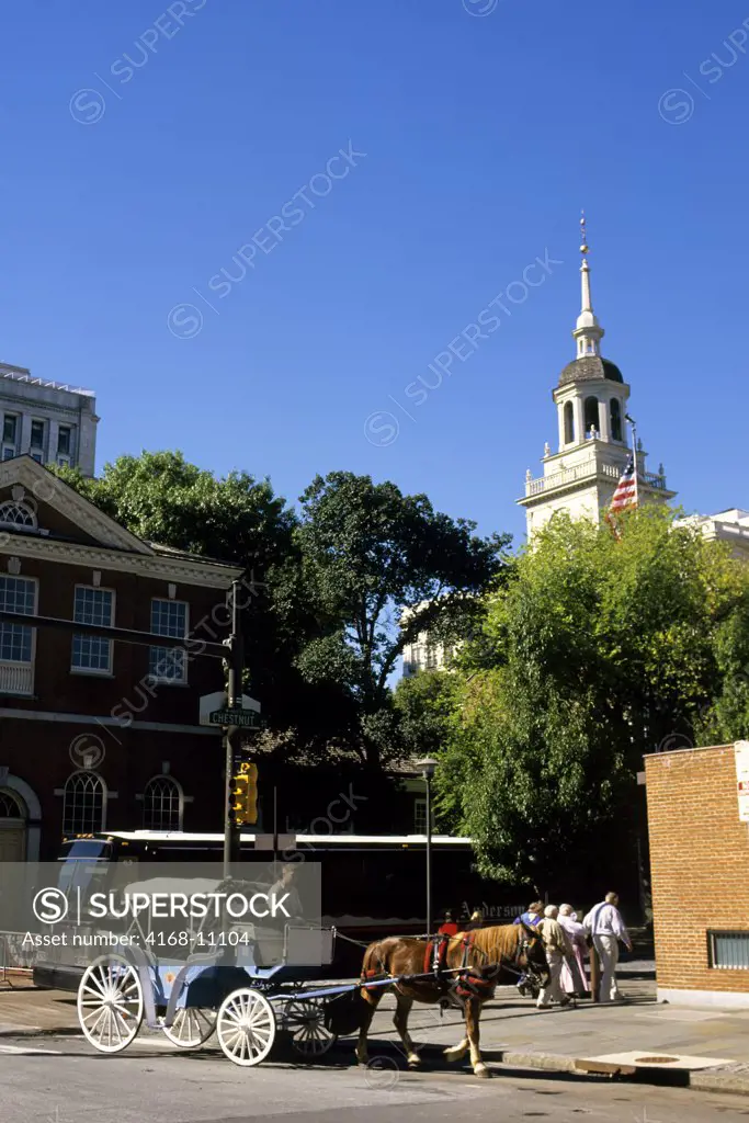 Usa, Pennsylvania, Philadelphia, Independence Hall, Horse Carriage