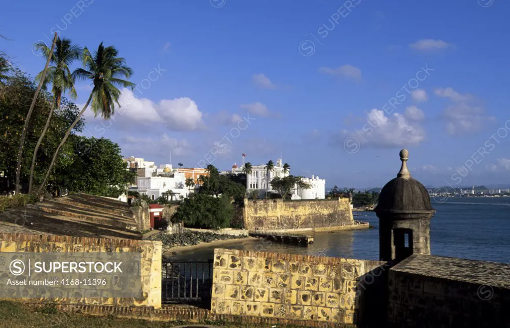Puerto Rico, San Juan, Overview Of City Wall With San Juan Gate