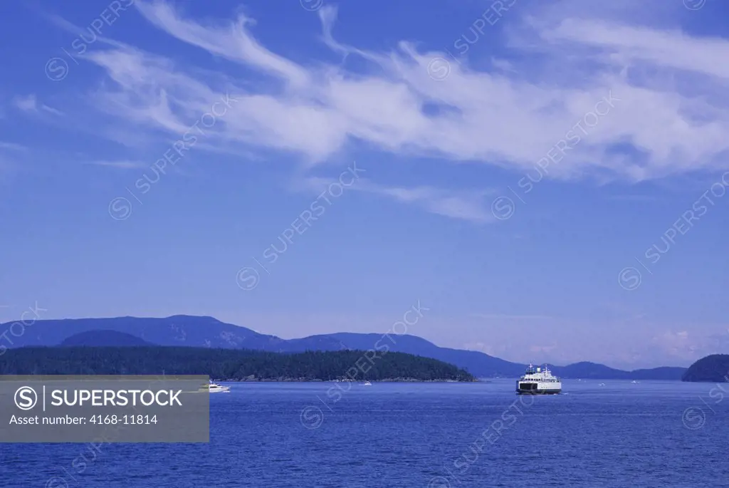 USA,Washington, San Juan Islands, Washington State Ferry