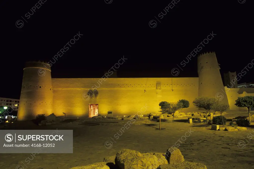 Saudi Arabia, Riyadh, Al-Musmak Museum, At Night