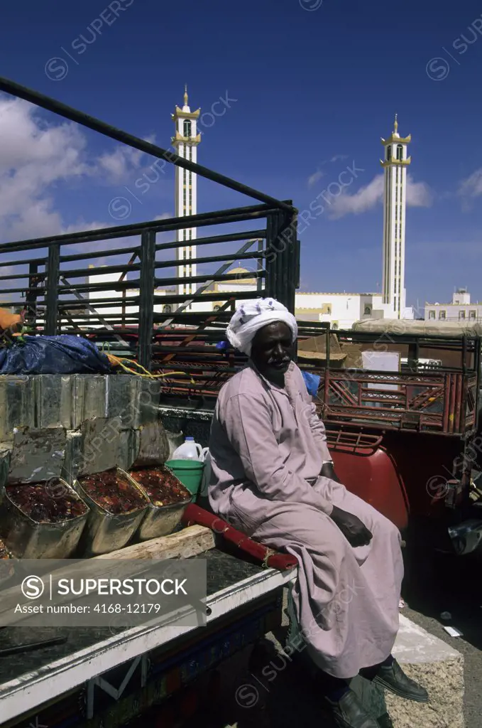 Saudi Arabia, Near Abha, Al Wadijan, Friday Market, Farmer Selling Dates