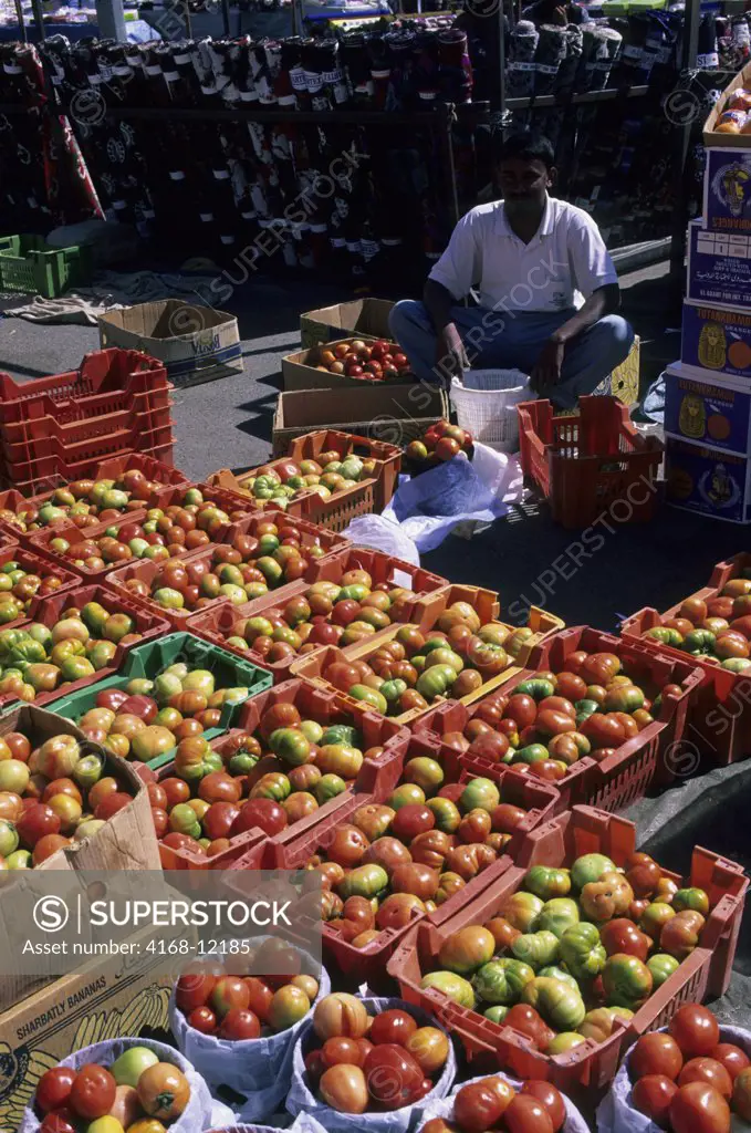 Saudi Arabia, Near Abha, Al Wadijan, Friday Market, Tomatoes For Sale