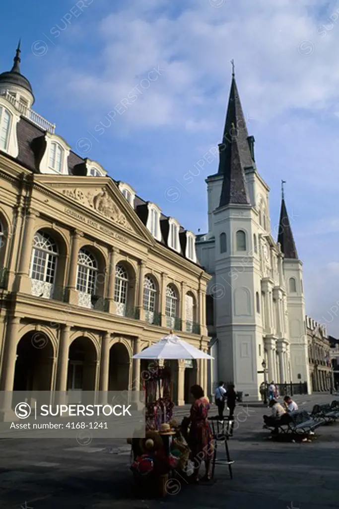 USA, LOUISIANA, NEW ORLEANS, FRENCH QUARTER, ST. LOUIS CATHEDRAL