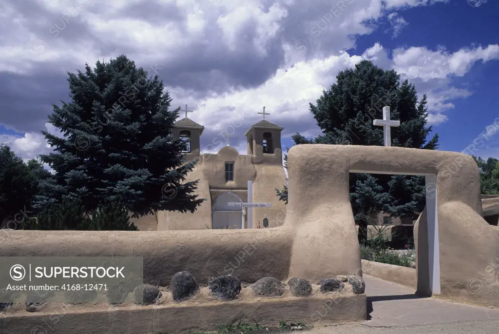 Usa, New Mexico, Ranchos De Taos, San Francisco De Asis Church, Adobe (Mudbrick)