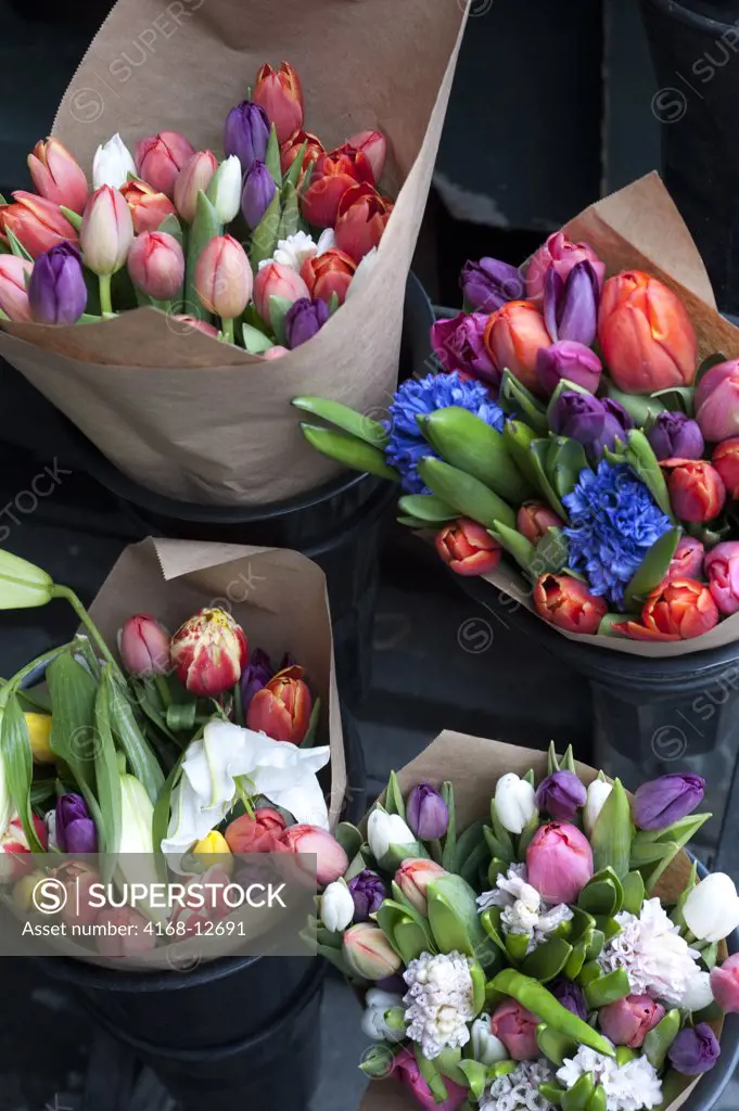 Usa, Washington State, Seattle, Pike Place Market, Flower Stand With Tulips