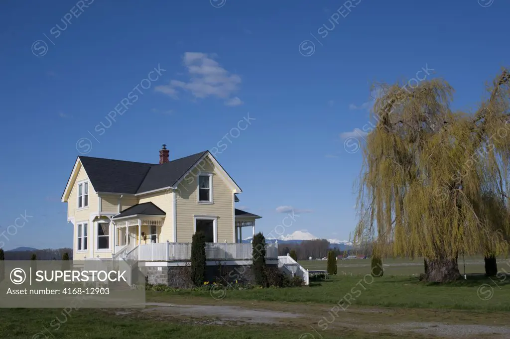 USA,  Washington State, Skagit Valley, Farm House With Mt. Baker In Background