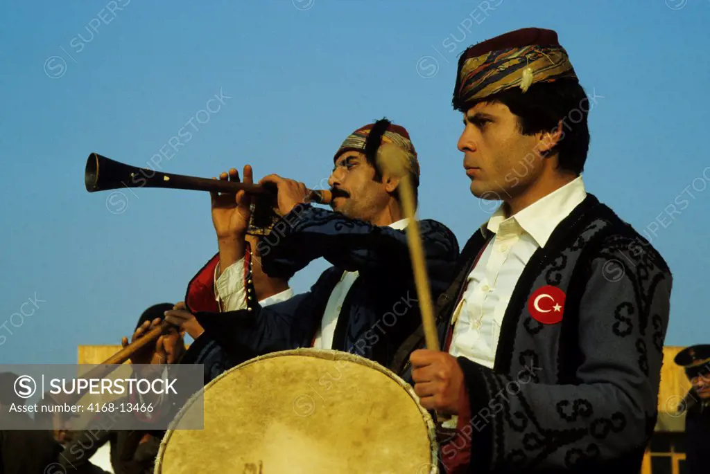 Turkey, Edirne, Muscians Playing Traditional Instruments