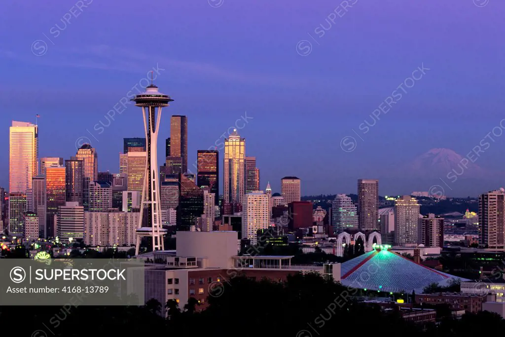 USA, Washington, Seattle, Skyline With Space Needle And Mt. Rainier