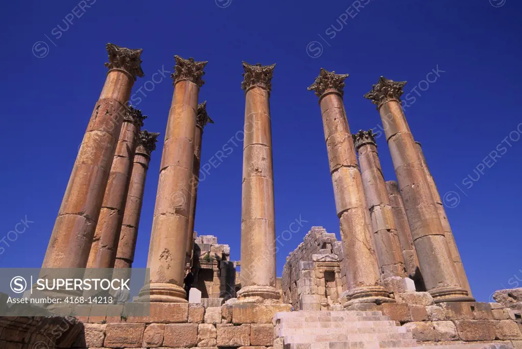 Jordan, Jerash, Ancient Roman City, Temple Of Artemis, 2Nd Century A.D., Corinthian Columns