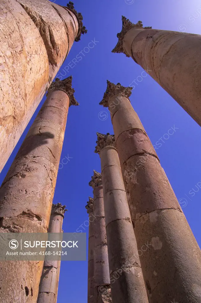 Jordan, Jerash, Ancient Roman City, Temple Of Artemis, 2Nd Century A.D., Corinthian Columns