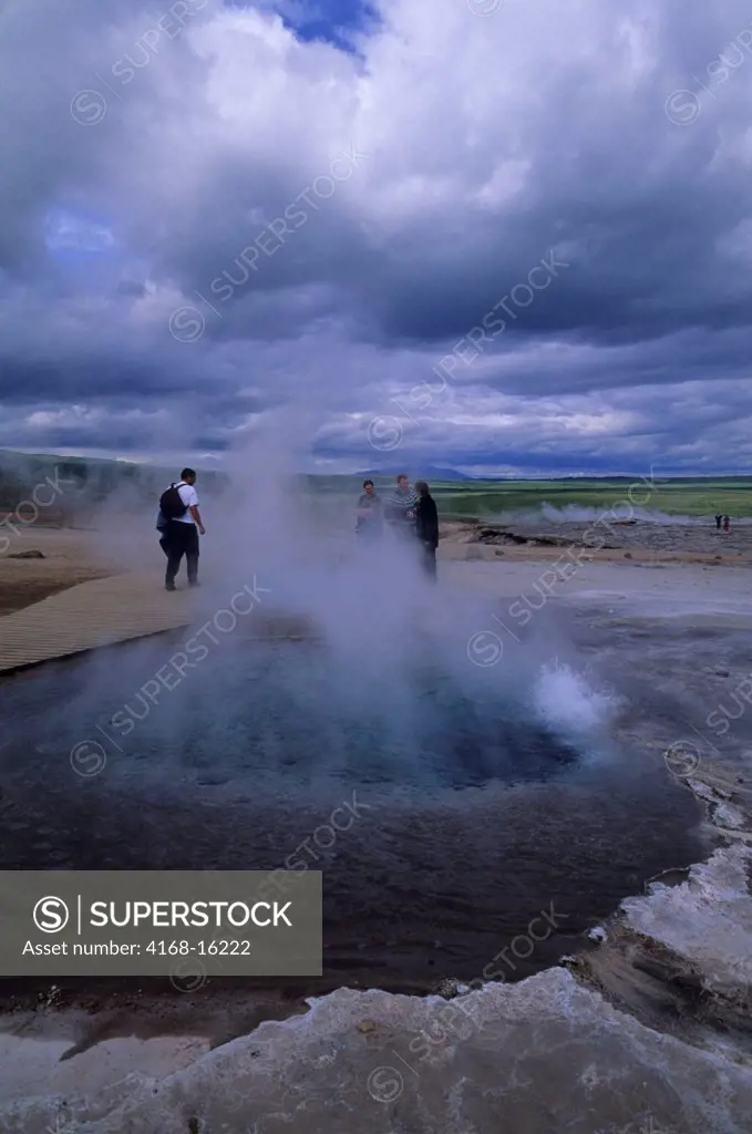 Iceland, Golden Circle, Geysir (Geyser) Hotspring Area, Hotspring, Tourists