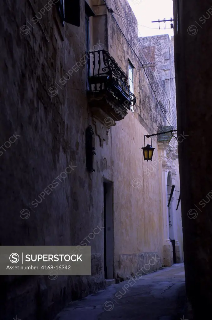 Malta, Mdina, Alley Scene