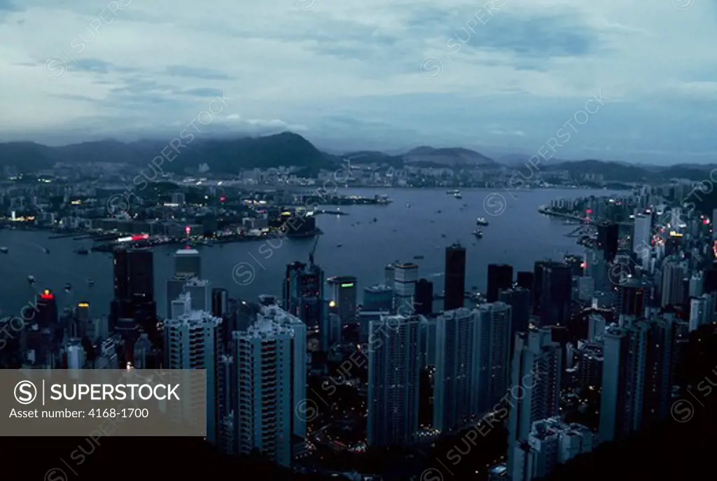HONG KONG, VIEW OF HONG KONG HARBOR FROM VICTORIA PEAK