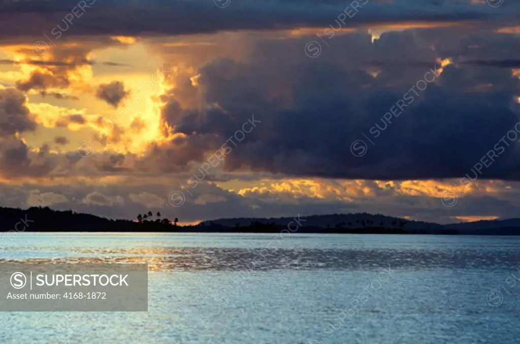 SOLOMON ISLANDS, KENNEDY ISLAND, EVENING SKY