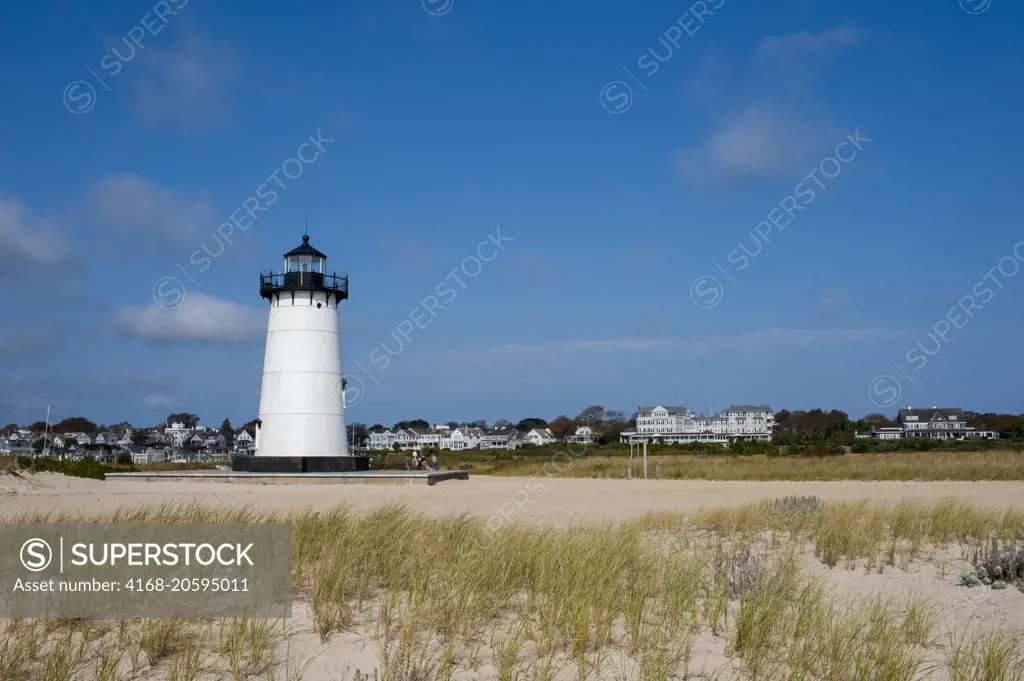 View of the Edgartown lighthouse in Edgartown on Marthaís Vineyard, Massachusetts, USA.