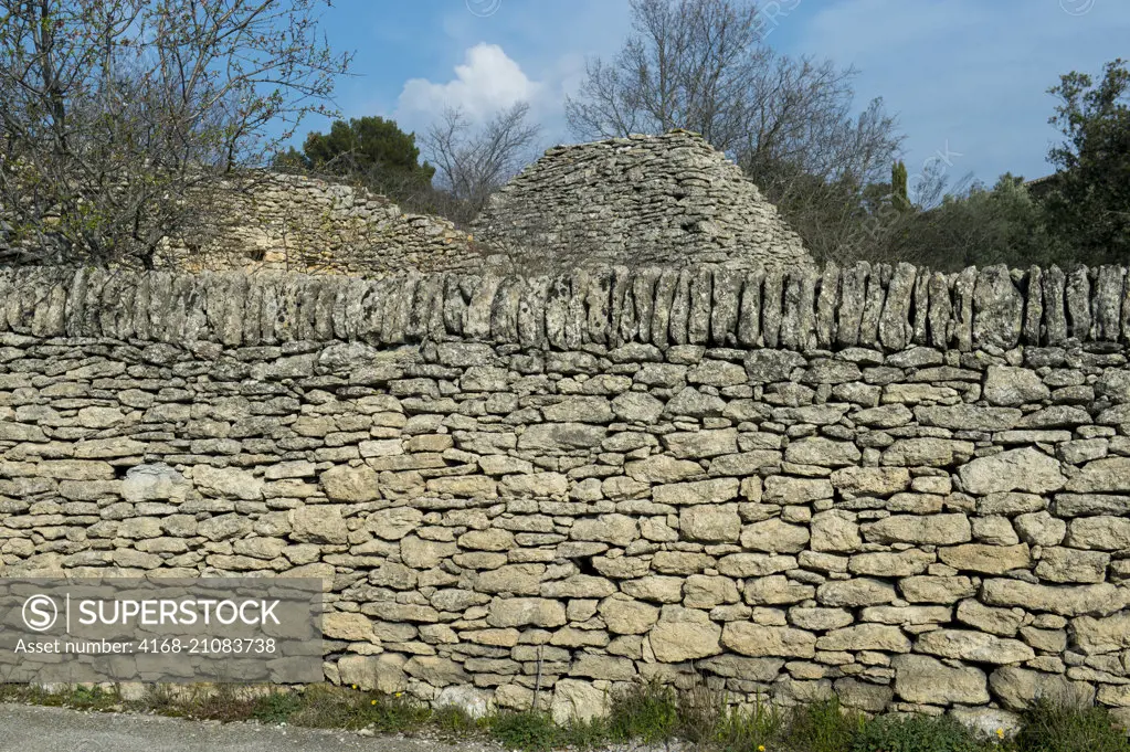 Example of Borie construction in the village of Gordes in the Luberon, Provence-Alpes-Côte d'Azur region in southeastern France.