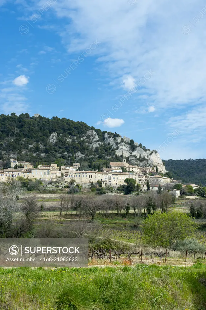 View of the medieval village of Seguret in the Vaucluse department of the Provence-Alpes-Côte d'Azur region in southeastern France.
