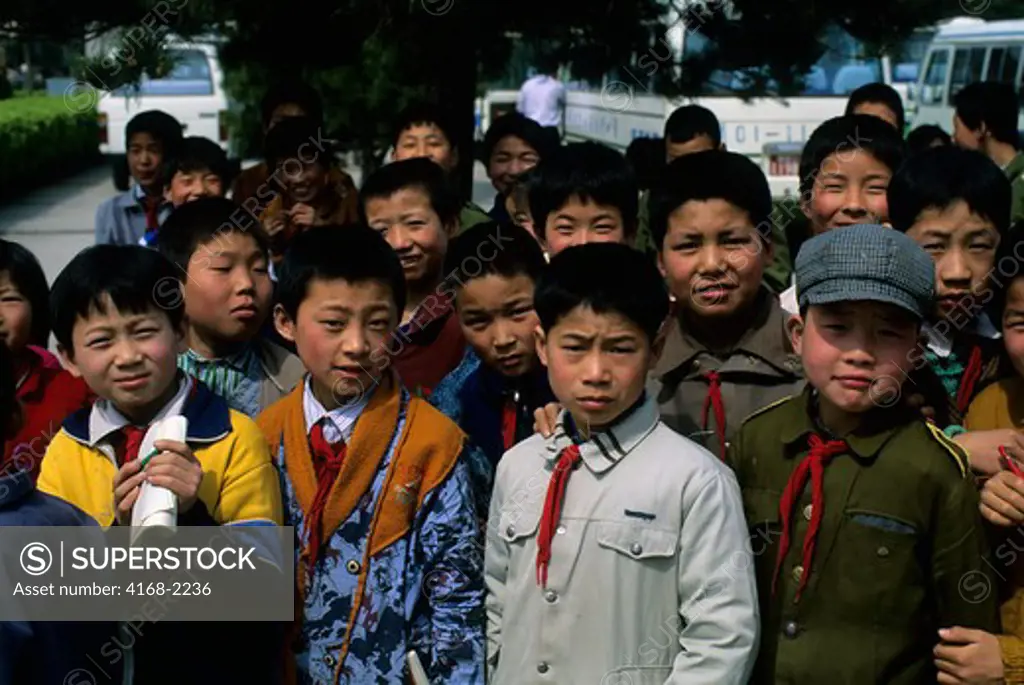 China, Shaanxi Province, Xian, School Children