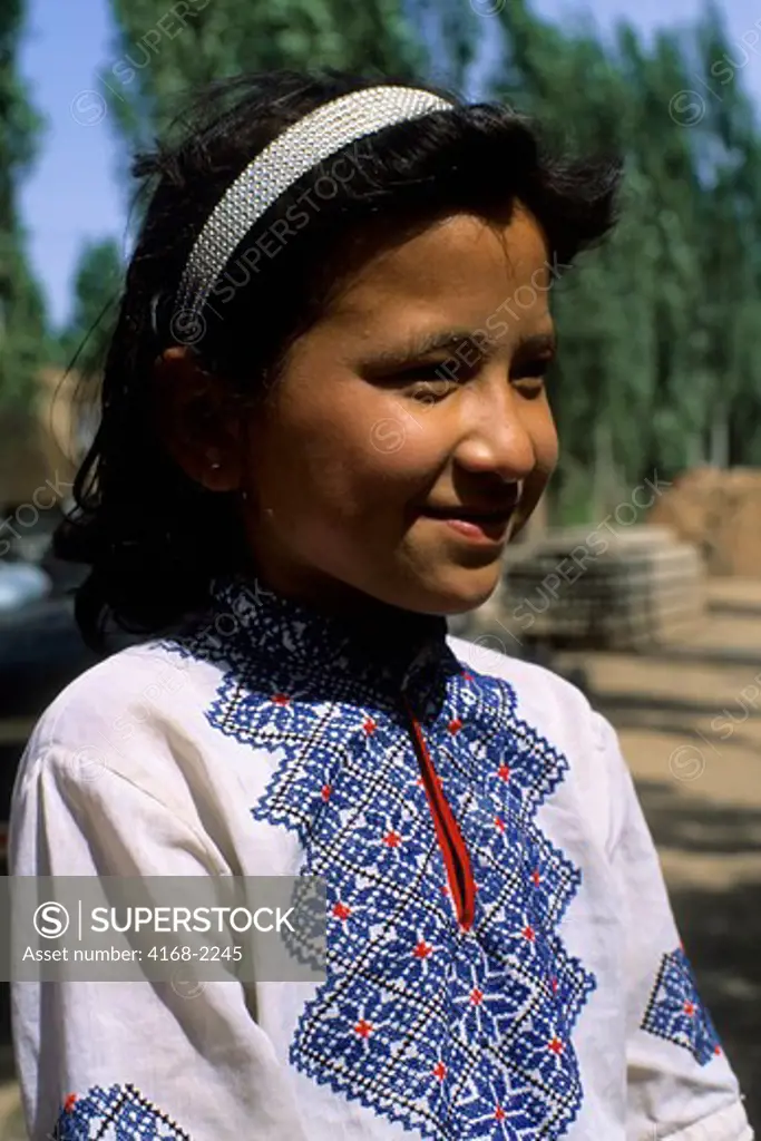 China, Xinjiang Province, Turfan, Uigur Girl, Portrait