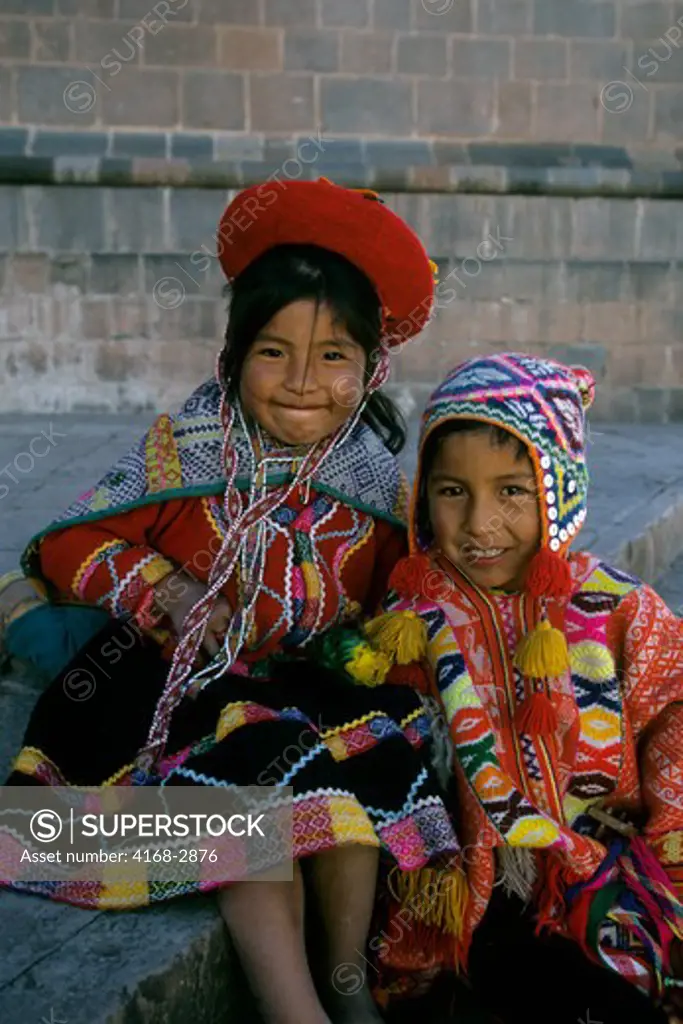 Peru, Cuzco, Local Children In Traditional Clothing (Quechua)