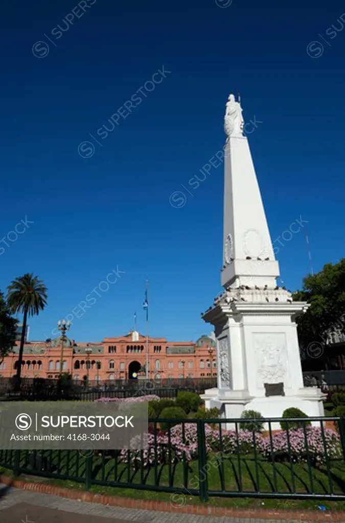 Argentina, Buenos Aires, Plaza De Mayo With Piramide De Mayo Monument To Celebrate The First Anniversary Of The May Revolution And Casa Rosada In Background