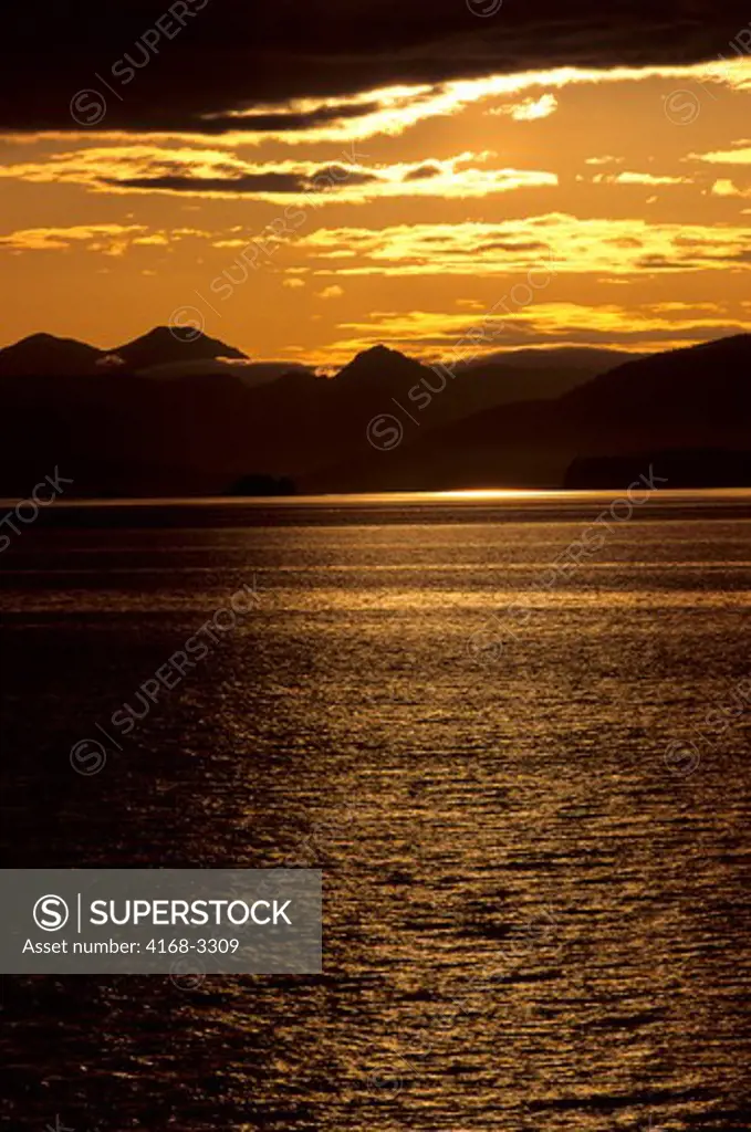 Usa, Alaska, Inside Passage, Frederick Sound, Admirality Island, Sunset