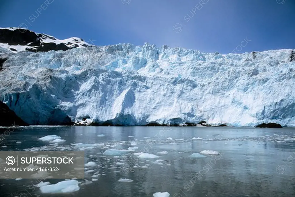 Usa, Alaska, Near Seward, Kenai Fjords Np, View Of Holgate Glacier