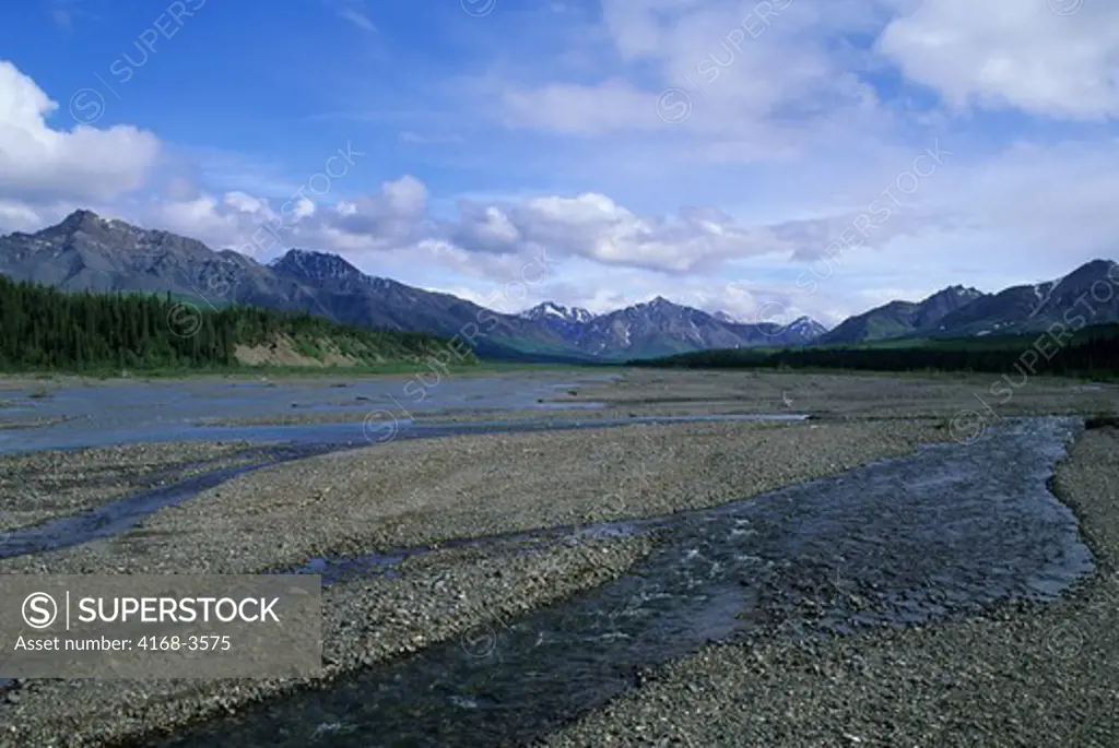 Usa, Alaska, Denali National Park, Teklanika River