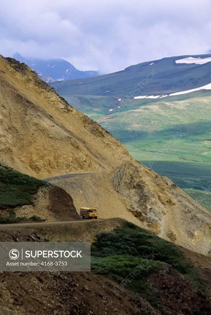 Usa, Alaska, Denali National Park, Polychrome Pass, Road With Tour Bus
