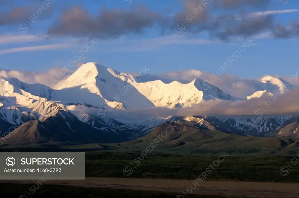 Usa, Alaska, Denali National Park, Wonder Lake Area, View Of Mt. Mather