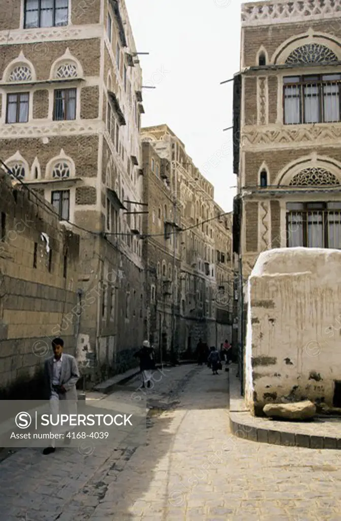 Yemen, Sana'A, Old Town, Street Scene