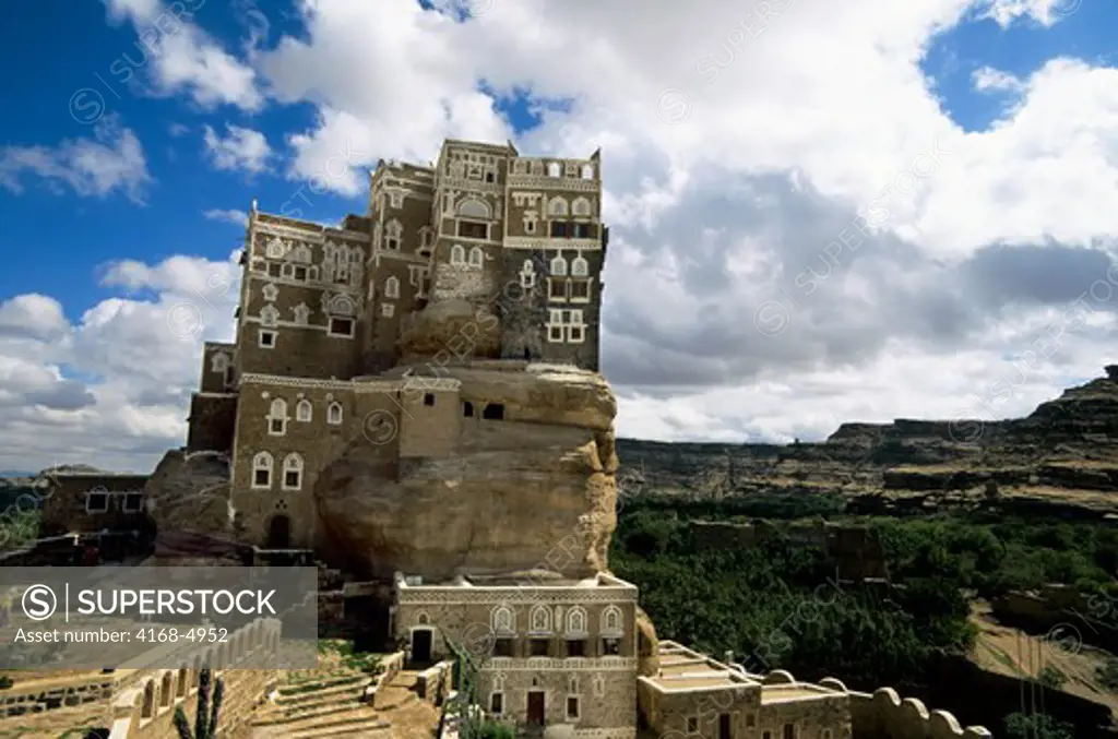 Yemen, Near Sana'a, Asir Mountains, Wadi Dhahr, Rock Palace